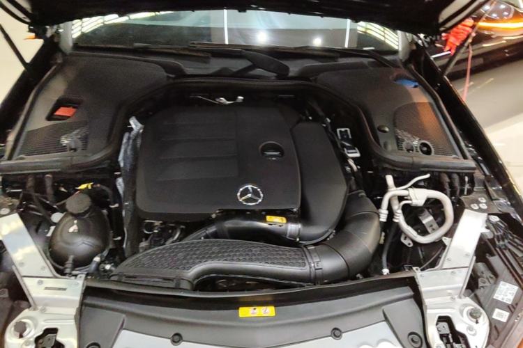 Used Mercedes-Benz E-Class 2021 Restyled E 300 L Luxury Edition Engine Bay