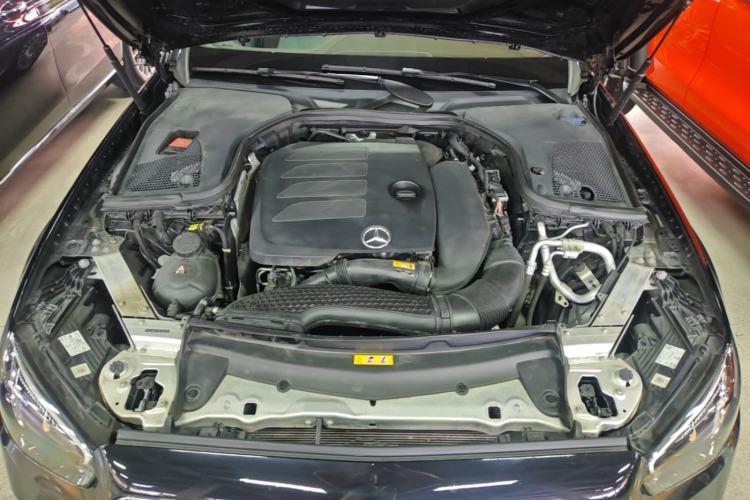 Used Mercedes-Benz E-Class 2021 E 300 L Luxury Model Engine Bay