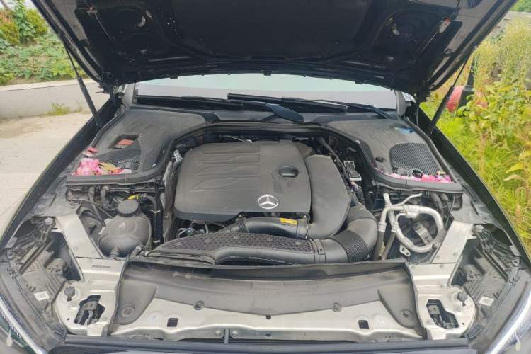 Used Mercedes-Benz E-Class 2021 Facelift E 260 L Engine Bay