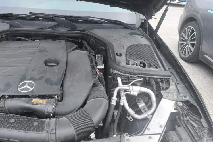 Used Mercedes-Benz E-Class 2021 Restyled E 300 L Sport Luxury Edition Engine Bay Left