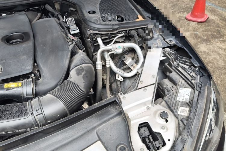 Used Mercedes-Benz E-Class 2021 Facelift E 300 L Stylish Edition Engine Bay Left