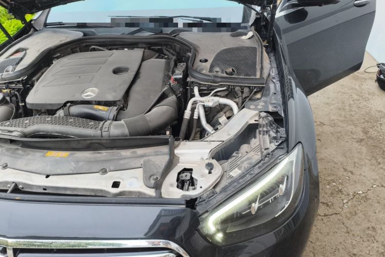 Used Mercedes-Benz E-Class 2021 E 300 L Luxury Model Engine Bay Left
