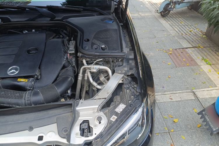 Used Mercedes-Benz E-Class 2021 E 300 L Luxury Model Engine Bay Left