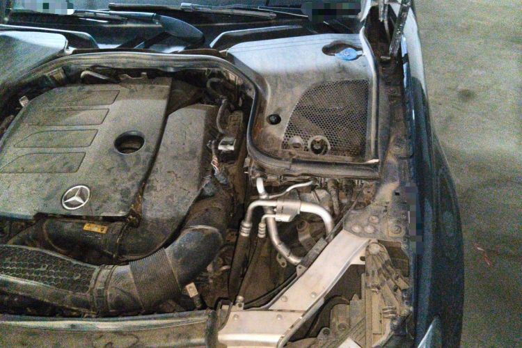 Used Mercedes-Benz E-Class 2021 Restyled E 300 L Sporty and Stylish Edition Engine Bay Left