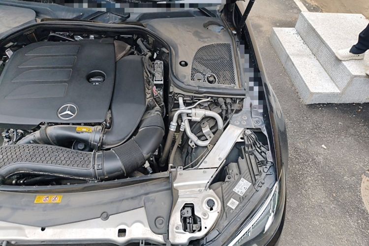 Used Mercedes-Benz E-Class 2021 Restyled E 300 L Luxury Edition Engine Bay Left