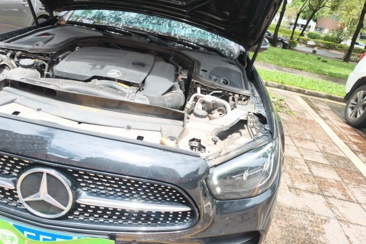 Used Mercedes-Benz E-Class 2021 E 260 L Sport Edition Engine Bay Left