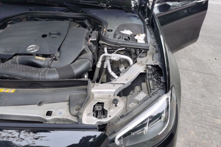 Used Mercedes-Benz E-Class 2021 E 300 L Luxury Model Engine Bay Left
