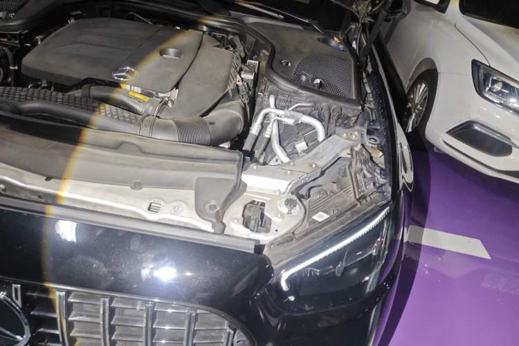 Used Mercedes-Benz E-Class 2021 Restyled E 300 L Sport Luxury Edition Engine Bay Left