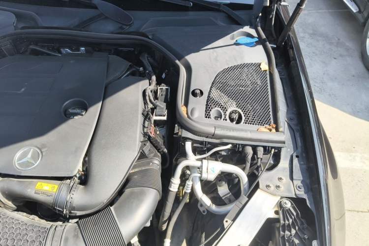 Used Mercedes-Benz E-Class 2021 Facelift E 260 L Engine Bay Left