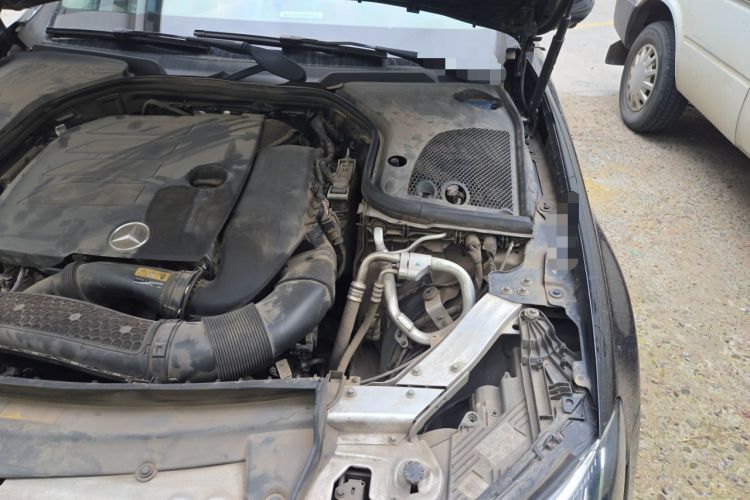 Used Mercedes-Benz E-Class 2021 Restyled E 300 L Luxury Edition Engine Bay Left