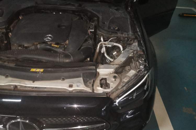 Used Mercedes-Benz E-Class 2021 E 300 L Sporty and Stylish Model Engine Bay Left