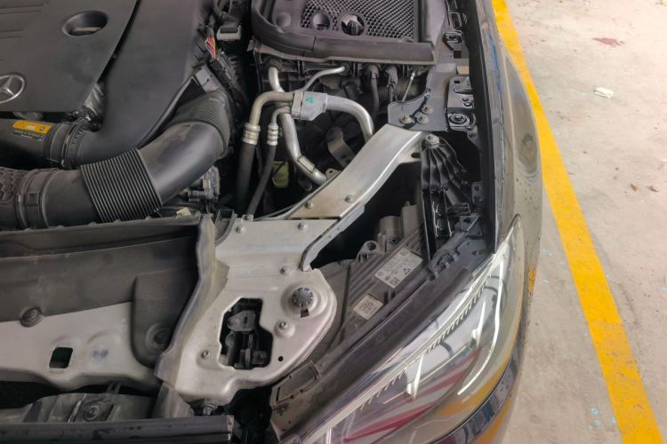 Used Mercedes-Benz E-Class 2021 E 300 L Luxury Model Engine Bay Left