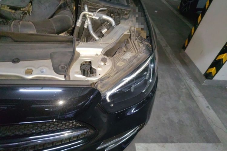 Used Mercedes-Benz E-Class 2021 E 300 L Sporty and Stylish Model Engine Bay Left