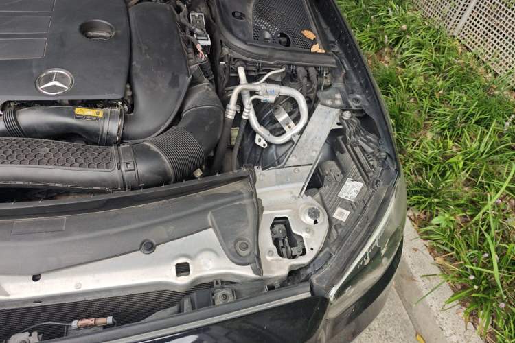 Used Mercedes-Benz E-Class 2021 E 300 L Luxury Model Engine Bay Left