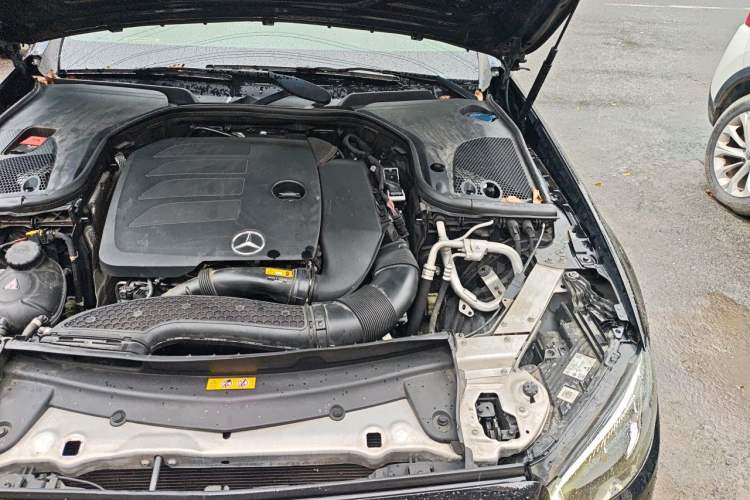 Used Mercedes-Benz E-Class 2021 E 300 L Stylish Model Engine Bay Left