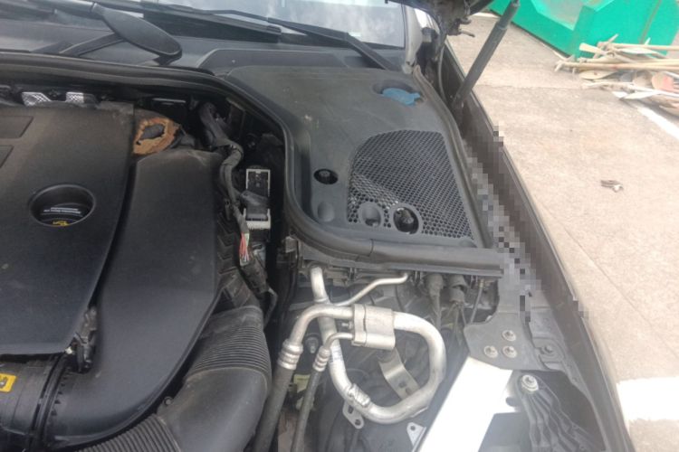 Used Mercedes-Benz E-Class 2021 E 300 Coupe Engine Bay Left