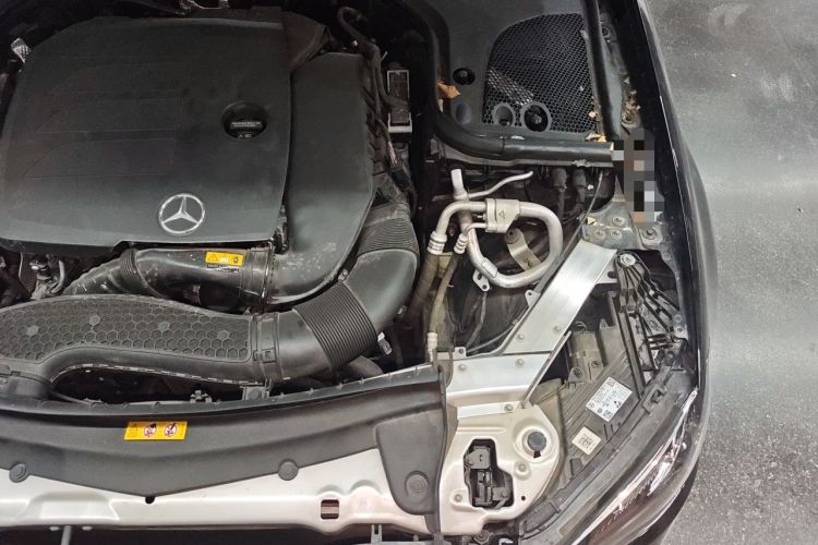 Used Mercedes-Benz E-Class 2021 Restyled E 300 L Luxury Edition Engine Bay Left