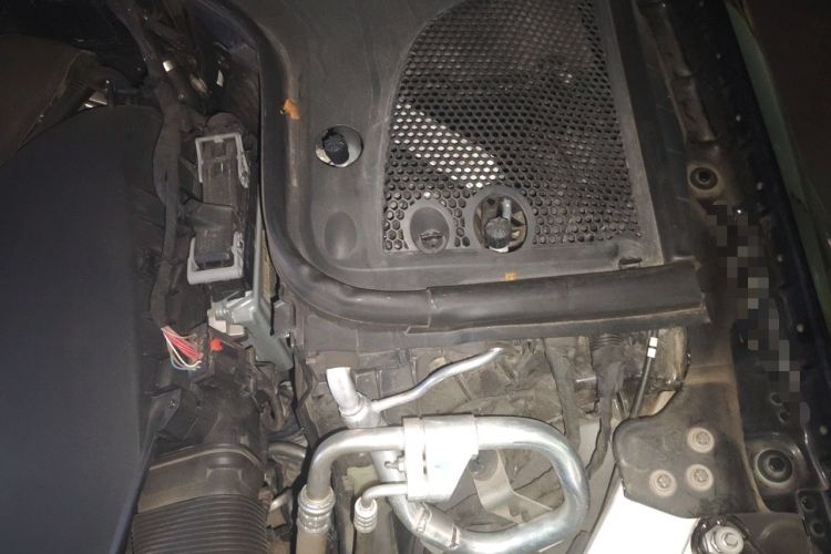 Used Mercedes-Benz E-Class 2021 E 300 L Sporty and Stylish Model Engine Bay Left