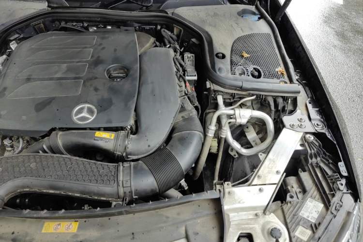Used Mercedes-Benz E-Class 2021 E 300 L Stylish Model Engine Bay Left