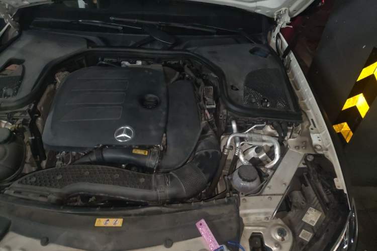 Used Mercedes-Benz E-Class 2021 E 260 Coupe Engine Bay Left