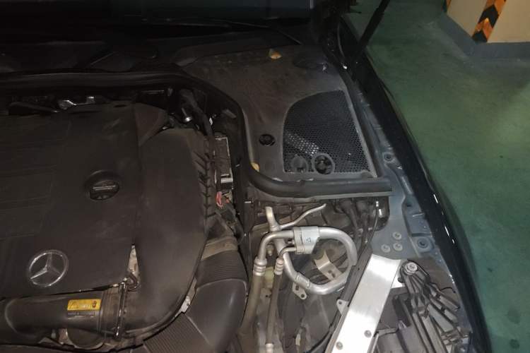 Used Mercedes-Benz E-Class 2021 E 300 L Luxury Model Engine Bay Left