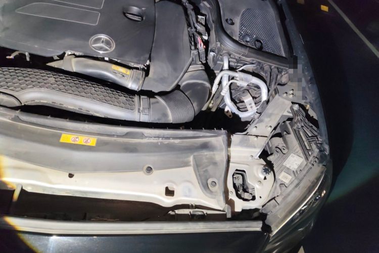 Used Mercedes-Benz E-Class 2021 Restyled E 300 L Sport Luxury Edition Engine Bay Left