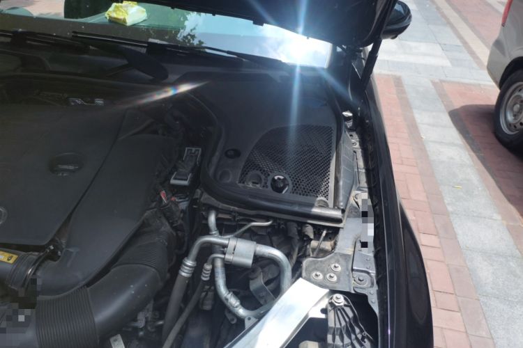Used Mercedes-Benz E-Class 2021 Restyled E 300 Sport Edition Engine Bay Left