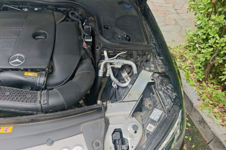 Used Mercedes-Benz E-Class 2021 Facelift E 300 L Stylish Edition Engine Bay Left
