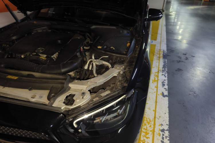 Used Mercedes-Benz E-Class 2021 Restyled E 300 L Sporty and Stylish Edition Engine Bay Left
