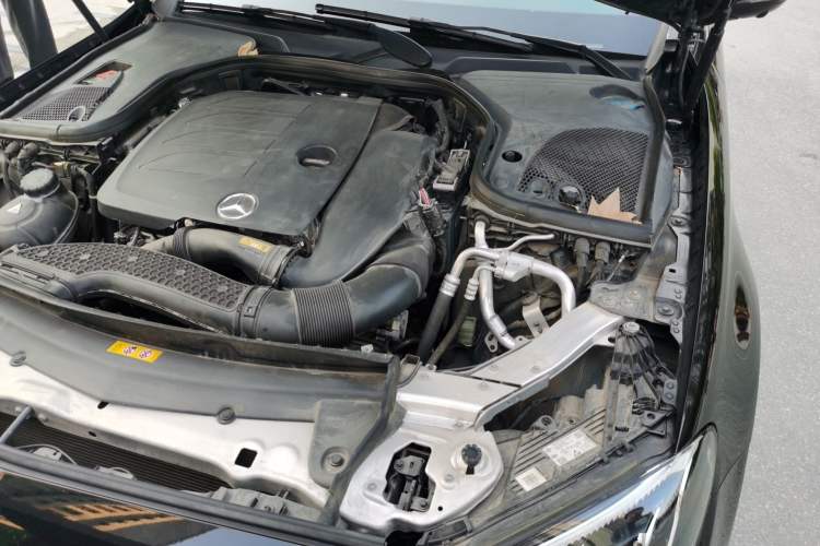 Used Mercedes-Benz E-Class 2021 Restyled E 300 L Sporty and Stylish Edition Engine Bay Left