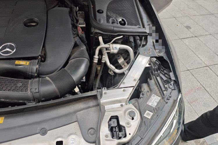 Used Mercedes-Benz E-Class 2021 Facelift E 260 L Engine Bay Left