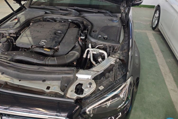 Used Mercedes-Benz E-Class 2021 E 300 L Stylish Model Engine Bay Left