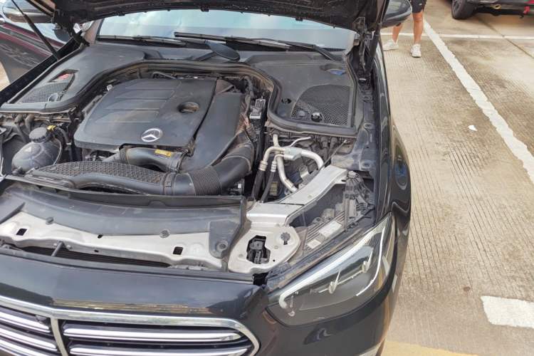 Used Mercedes-Benz E-Class 2021 E 300 L Stylish Model Engine Bay Left