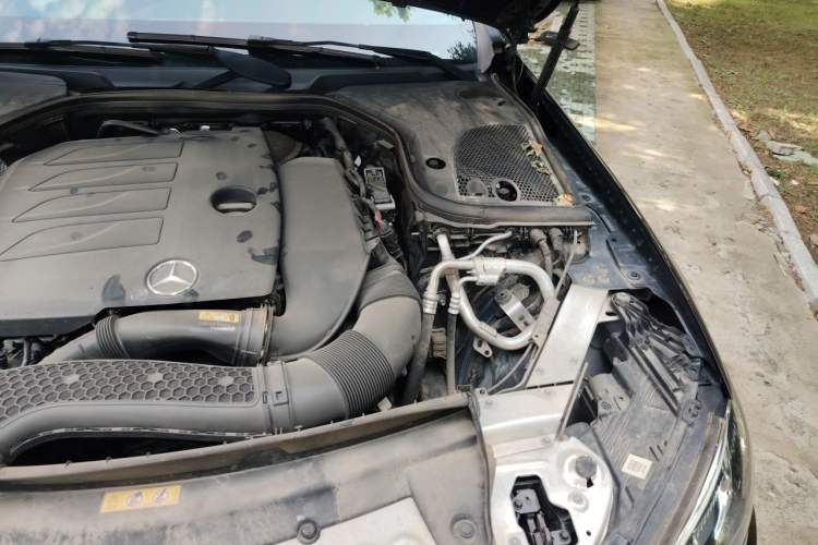Used Mercedes-Benz E-Class 2021 E 300 L Stylish Model Engine Bay Left