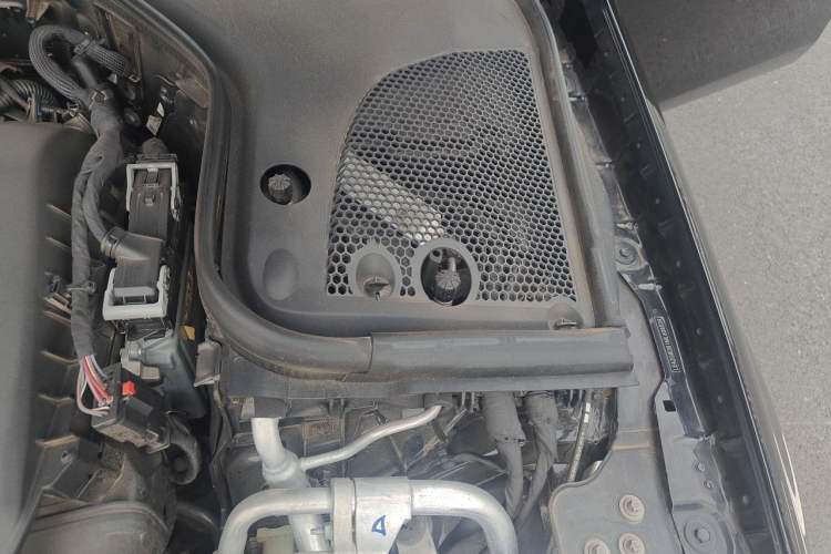 Used Mercedes-Benz E-Class 2021 E 300 L Sporty and Stylish Model Engine Bay Left