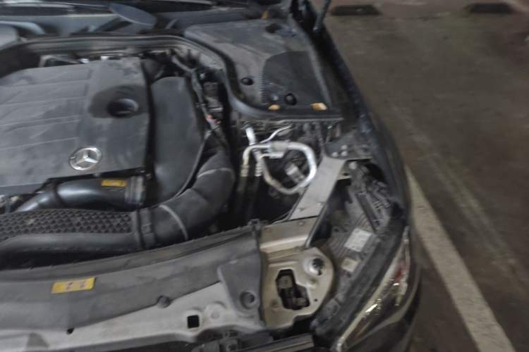 Used Mercedes-Benz E-Class 2021 Facelift E 260 L Engine Bay Left