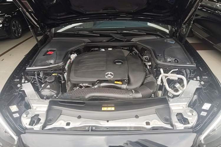 Used Mercedes-Benz E-Class 2021 Updated E 260 Fashion Sport Edition Engine Bay