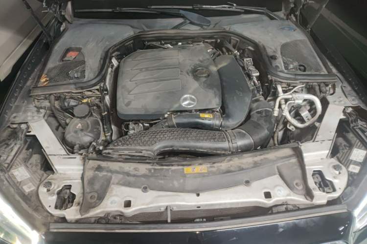 Used Mercedes-Benz E-Class 2021 Restyled E 300 L Luxury Edition Engine Bay