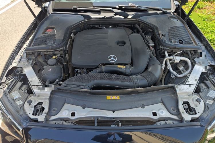 Used Mercedes-Benz E-Class 2021 E 300 L Luxury Model Engine Bay
