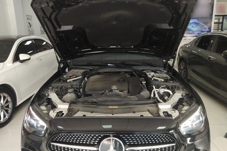 Used Mercedes-Benz E-Class 2021 Restyled E 300 L Sport Luxury Edition Engine Bay