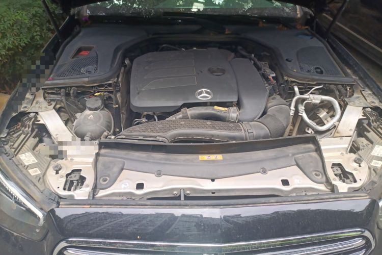 Used Mercedes-Benz E-Class 2021 E 300 L Luxury Model Engine Bay