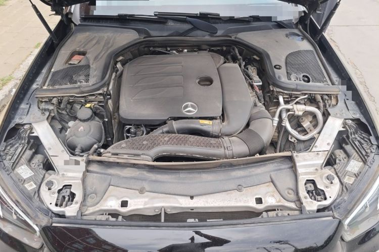 Used Mercedes-Benz E-Class 2021 Restyled E 300 L Luxury Edition Engine Bay