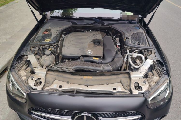 Used Mercedes-Benz E-Class 2021 Restyled E 300 L Luxury Edition Engine Bay
