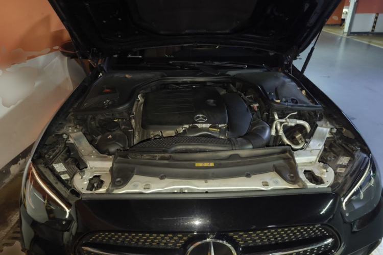 Used Mercedes-Benz E-Class 2021 Restyled E 300 L Sporty and Stylish Edition Engine Bay