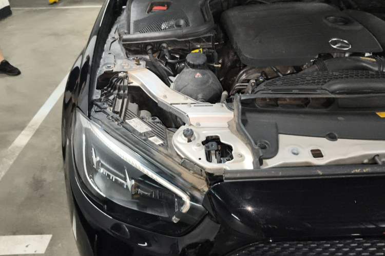 Used Mercedes-Benz E-Class 2021 E 300 L Sporty and Stylish Model Engine Bay Right
