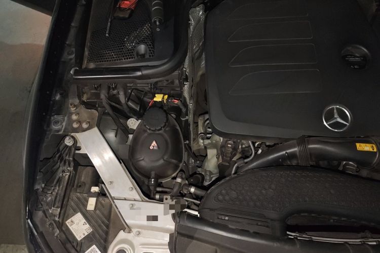 Used Mercedes-Benz E-Class 2021 Restyled E 300 Sport Edition Engine Bay Right