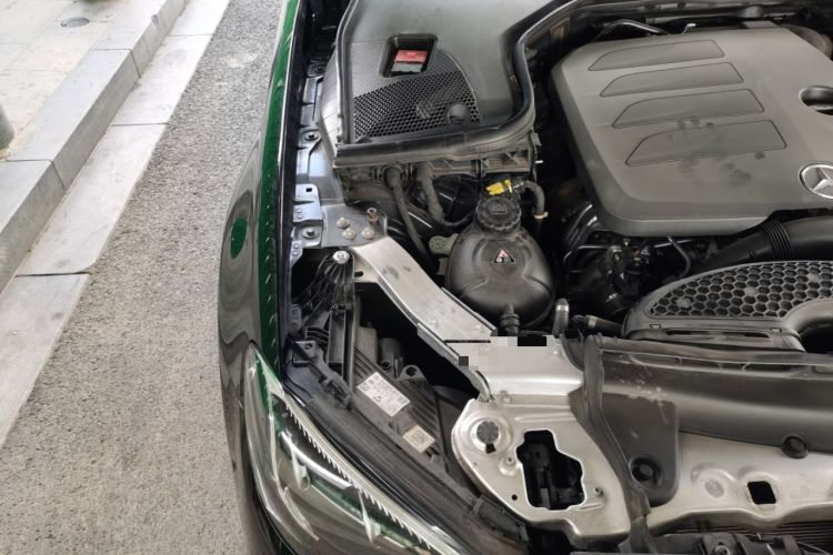 Used Mercedes-Benz E-Class 2021 Restyled E 300 L Sporty and Stylish Edition Engine Bay Right