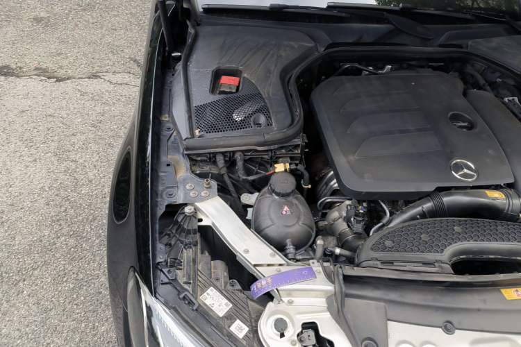 Used Mercedes-Benz E-Class 2021 Facelift E 300 L Stylish Edition Engine Bay Right