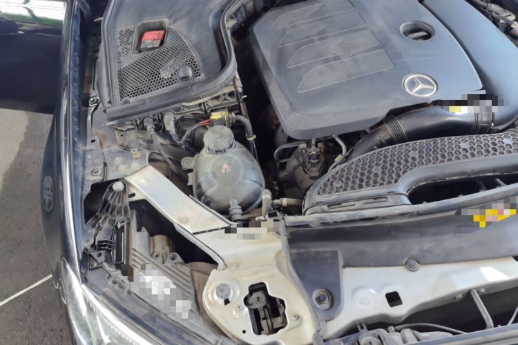 Used Mercedes-Benz E-Class 2021 Restyled E 300 L Sporty and Stylish Edition Engine Bay Right