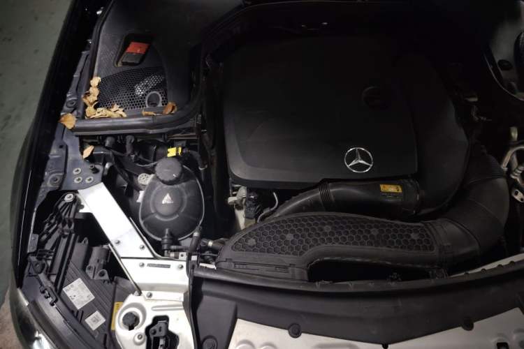 Used Mercedes-Benz E-Class 2021 E 300 L Luxury Model Engine Bay Right
